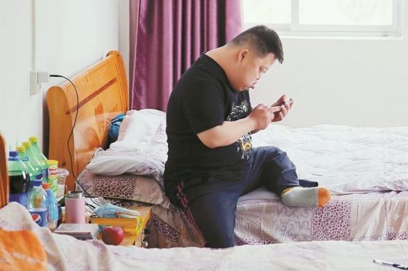 天才指挥家舟舟的40岁,舟舟的智力