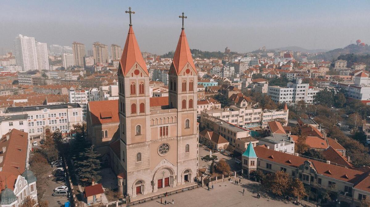 青岛值得去的十大景点有哪些,青岛最值得去的五个景点