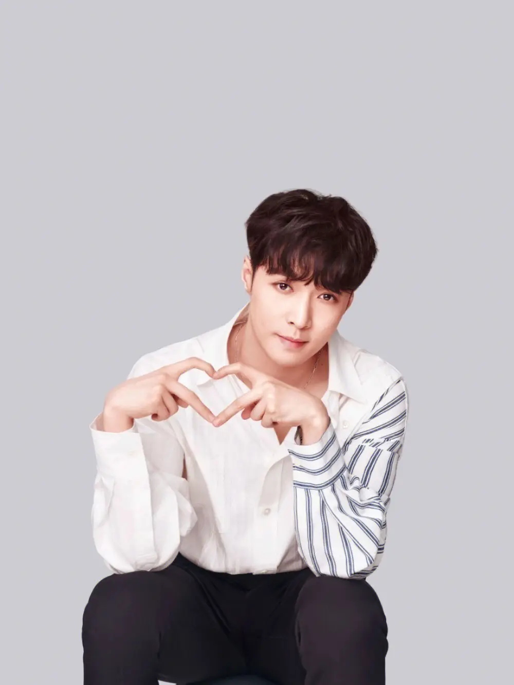 张艺兴工作室声明遭质疑,张艺兴工作室谈粉丝诉求