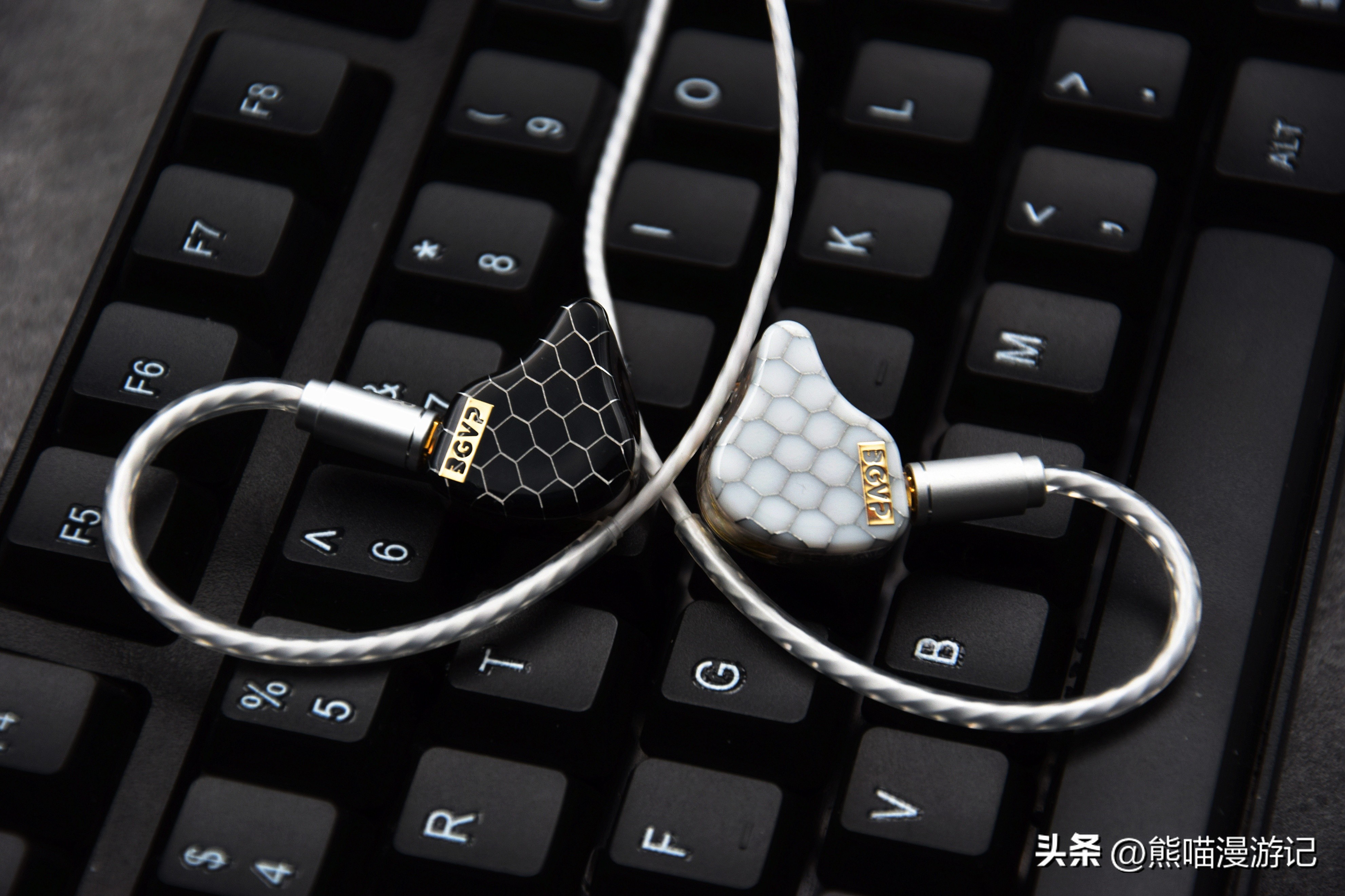 头戴HIFI蓝牙耳机如何选,不入耳蓝牙耳机评测不漏音推荐