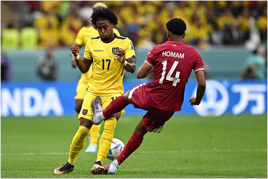 糟糕的首秀：东道主的“功夫足球”和门将的“武术动作”