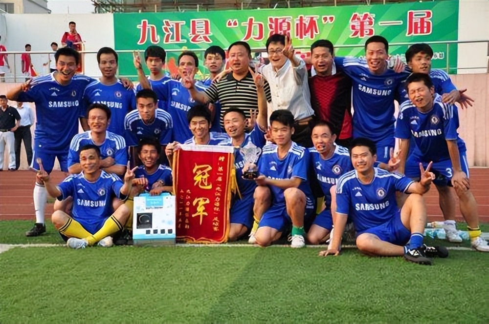 返乡创业要厚植为民情怀,返乡创业谋发展致富不忘众乡邻