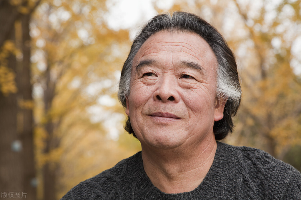 它是长寿乡的“吉祥果”，清肺更养肺，百岁老人经常用它泡水喝