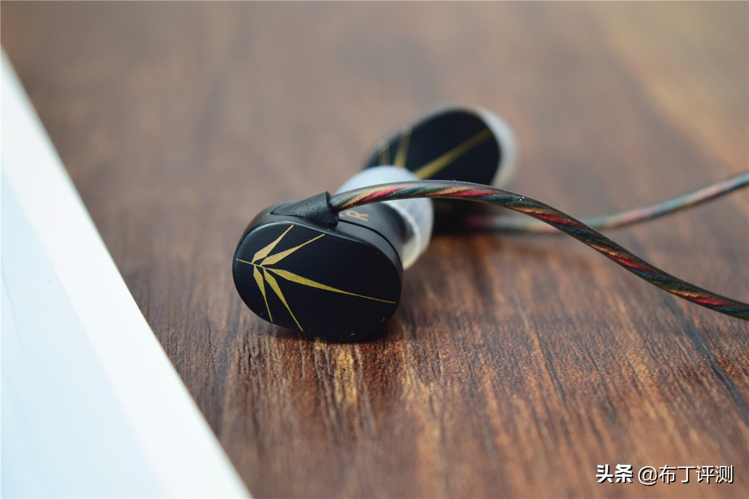 水月雨入耳式耳机推荐,水月竹半入耳式耳机