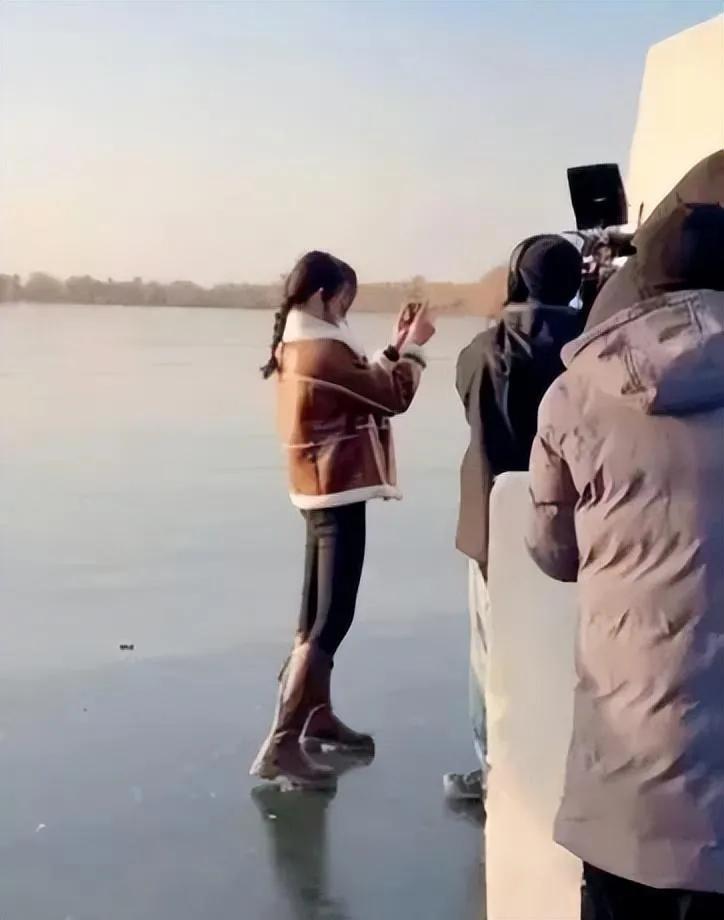 销声匿迹的噶羊少女妄想卷土重来，网友不买账，直呼辣眼