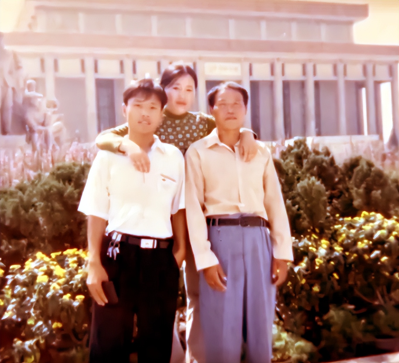 祁隆采访的农民歌手,歌手祁隆是哪个乡镇的人