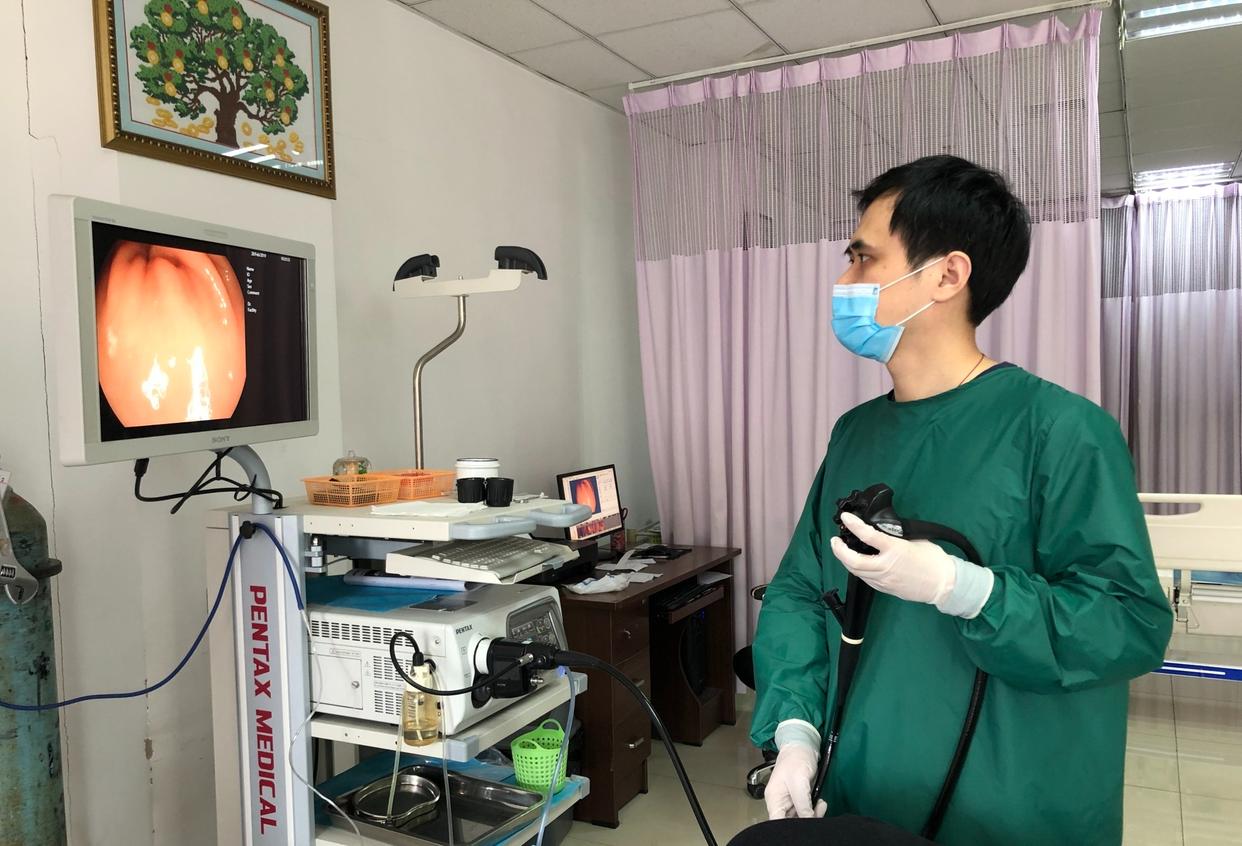 胃镜多长时间做一次比较合理,做一次胃镜对胃伤害多大