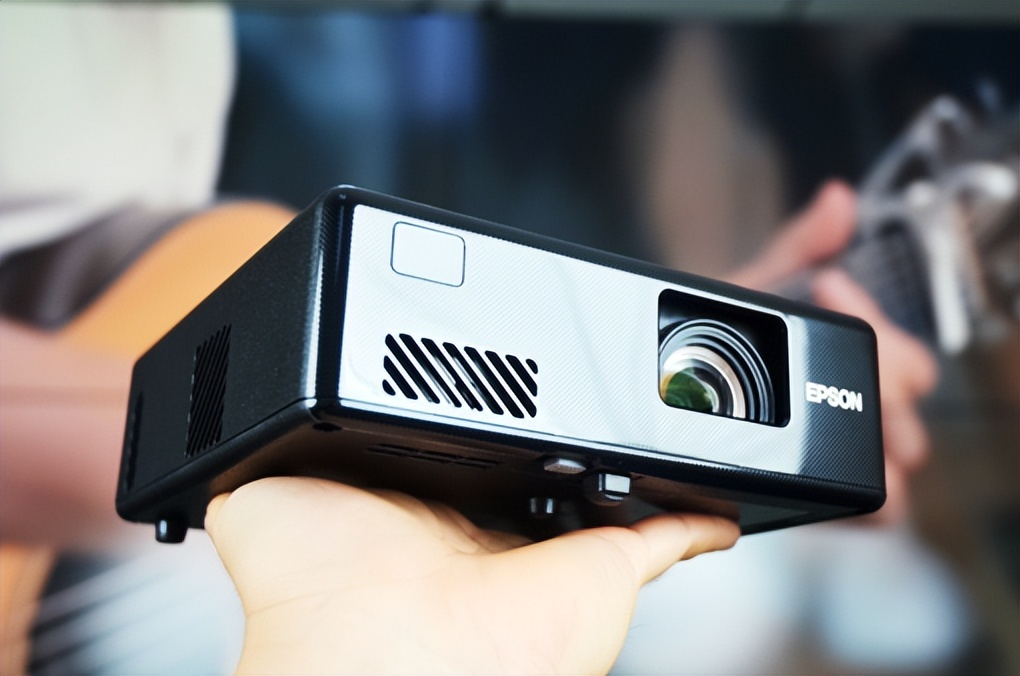 投影仪哪个品牌好用又实惠,投影仪哪个牌子好又实惠