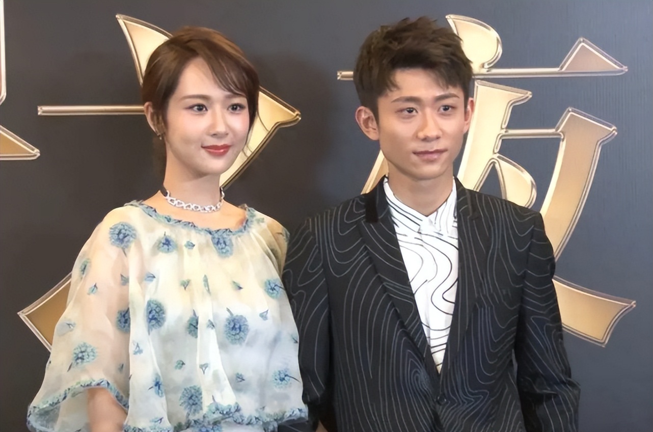 杨紫辟谣过哪些恋情,杨紫谈过几个恋情