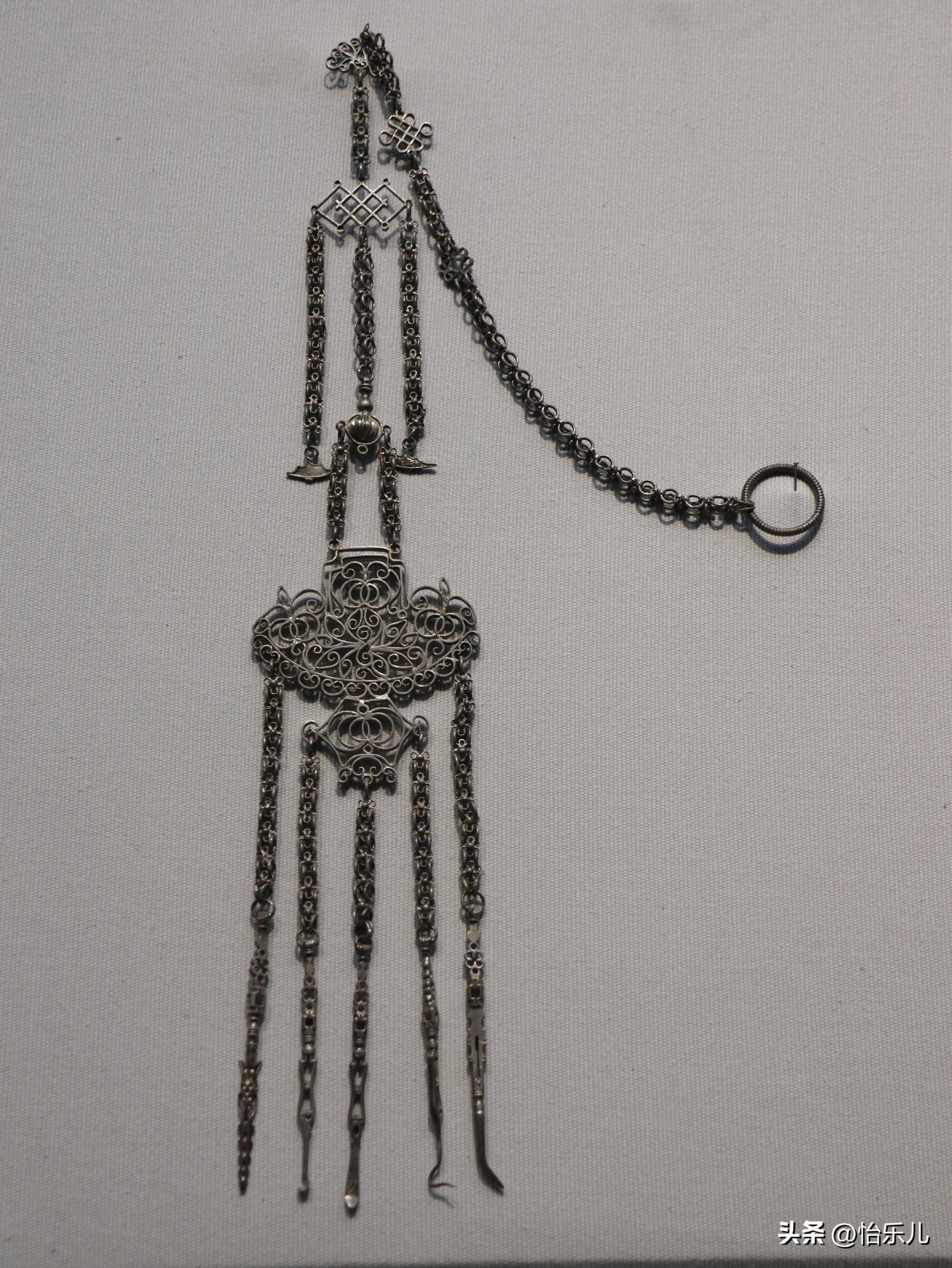 云南银饰元素,云南最好的银饰雪花银