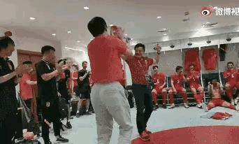 囚进了！程序员落网，国足还有春天吗？