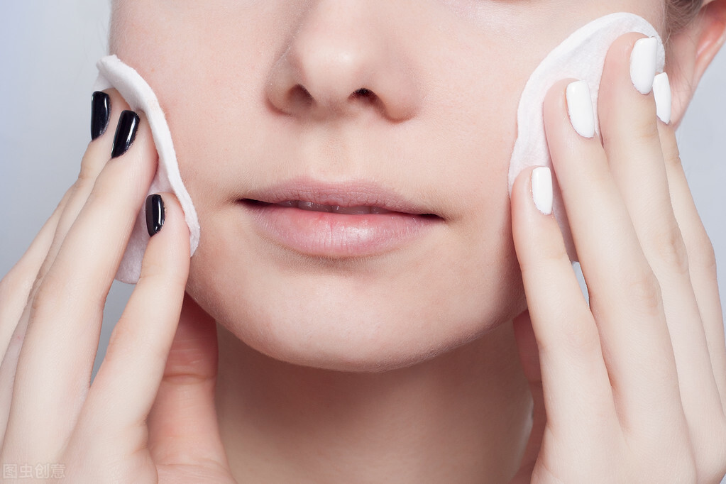 干敏肌肤的症状,干敏肌肤平时怎么注意