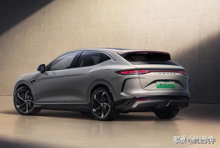 刚拿到驾照开车上路很害怕怎么办,有驾照但不敢开车上路应该怎么学