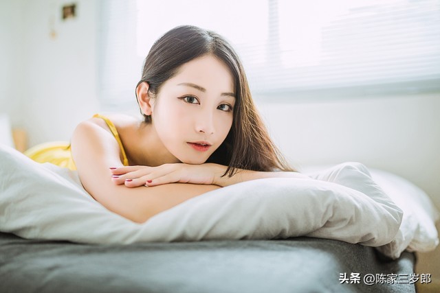 不给彩礼不让领证女生打掉孩子,结婚不要求房车不要彩礼