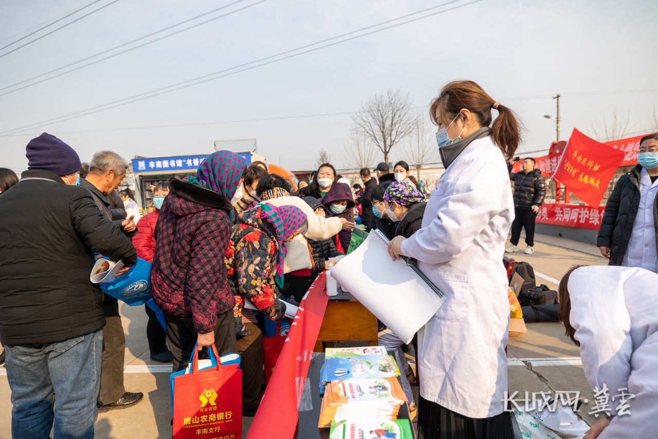 唐山市丰南区卫生健康局,卫生院关爱夕阳红健康体检暖民心