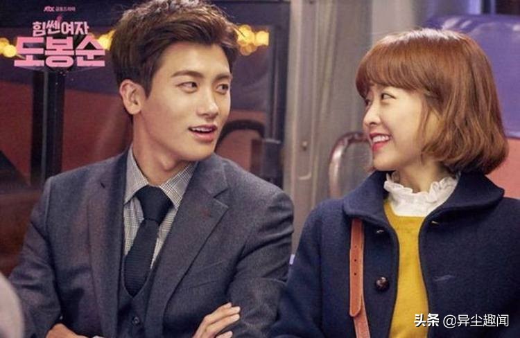 又年轻又多金温柔体贴的韩剧男主,很有个人魅力的韩剧男主