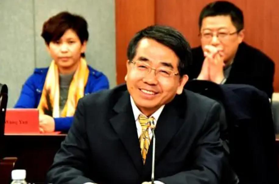 南邮团队造出高效蓝色余辉材料,在安全打印上具备应用潜力