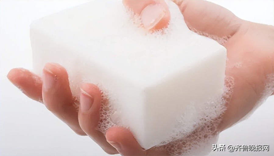 蟑螂怎么消灭最干净彻底的办法,怎么消灭4种蟑螂最有效的方法