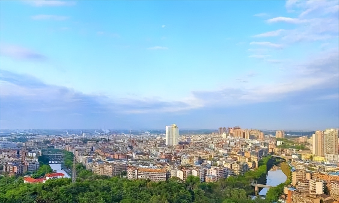 你好，我叫威远，这是我2023年的最新简历！