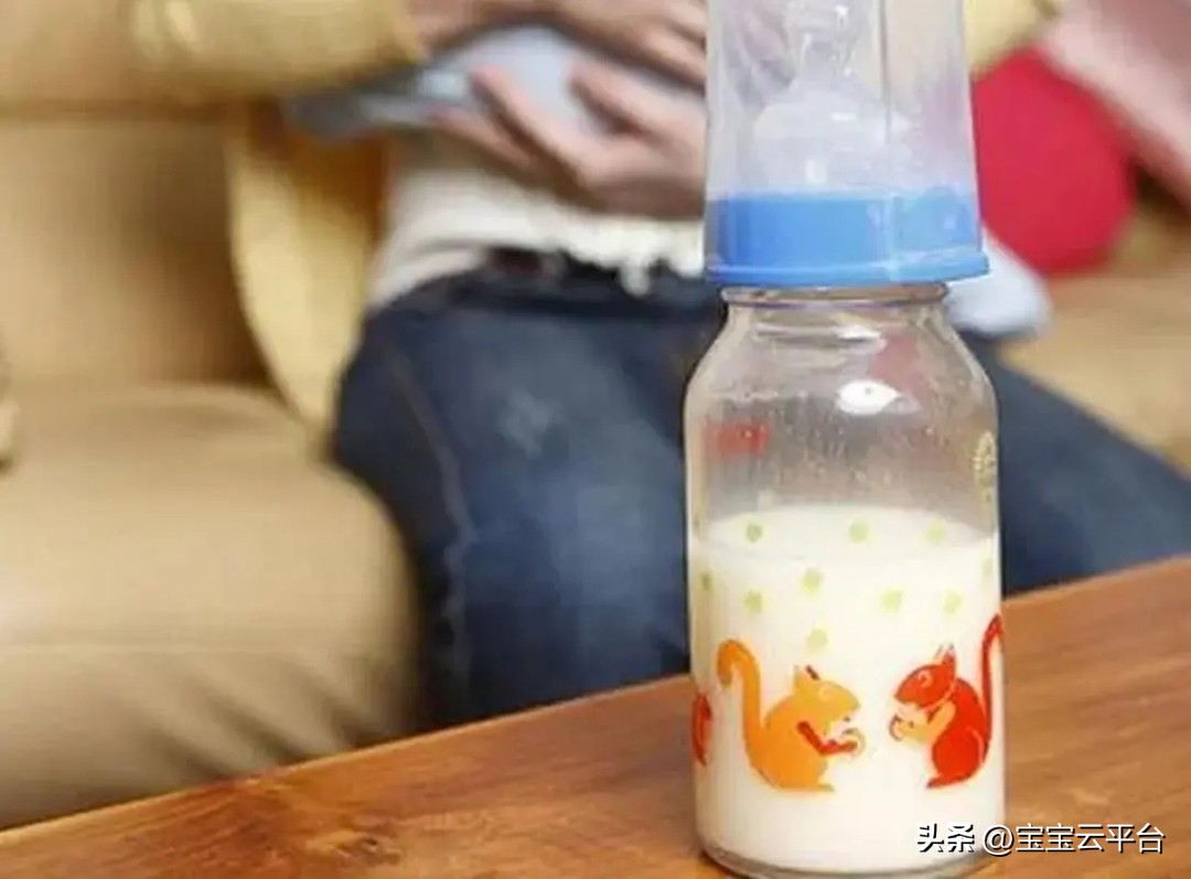 宝宝一直不愿意吃奶粉怎么办,婴儿不肯吃奶粉什么原因