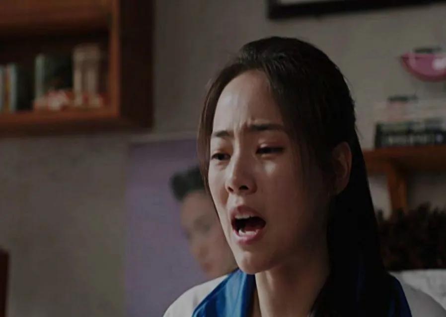 没给弟弟钱被骂,没给弟弟钱把我拉黑了