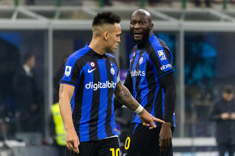 2022足坛能力值排名top100,拜仁7:0血洗巴塞罗那是哪一年