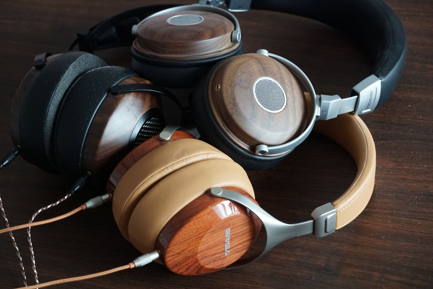 最科技的头戴式耳机,最高端头戴式耳机