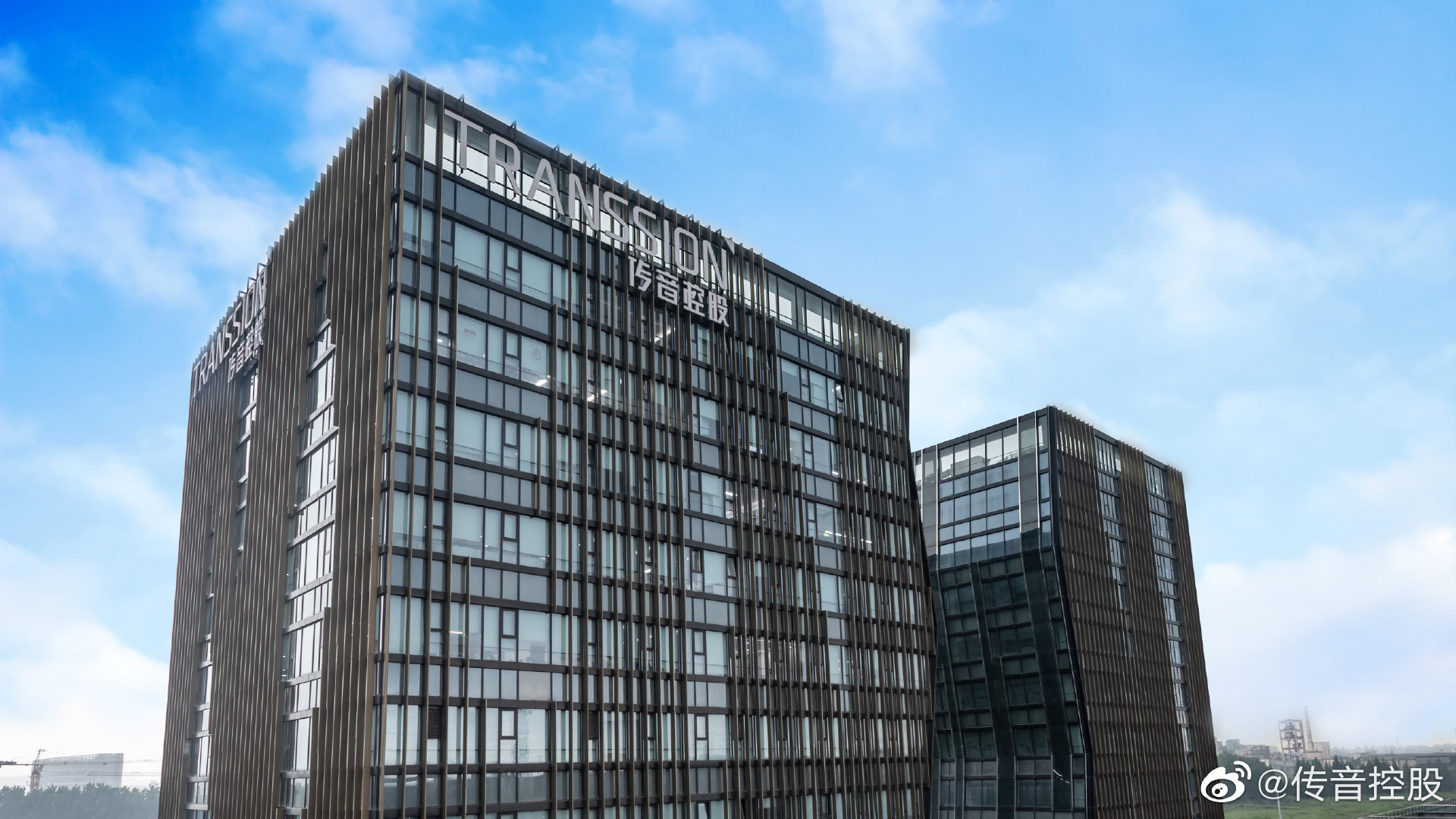 中国传音，“非洲之王”，却走不出低端困局