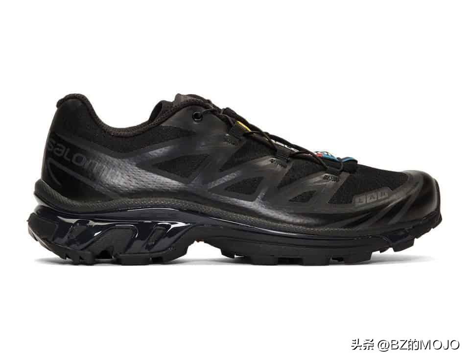 黑武士配色的鞋推荐秋季,推荐一款颜值高脚感好的黑色鞋