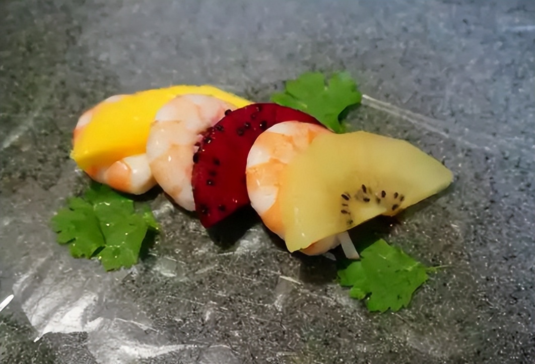 虾身上的虾线为什么不能吃,虾线到底是不是虾的粪便呢