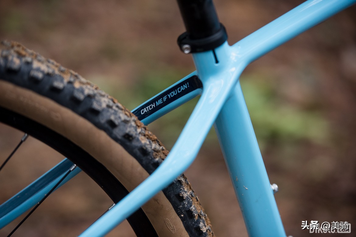 迪卡侬race900山地车测评,迪卡侬rockrider530山地车