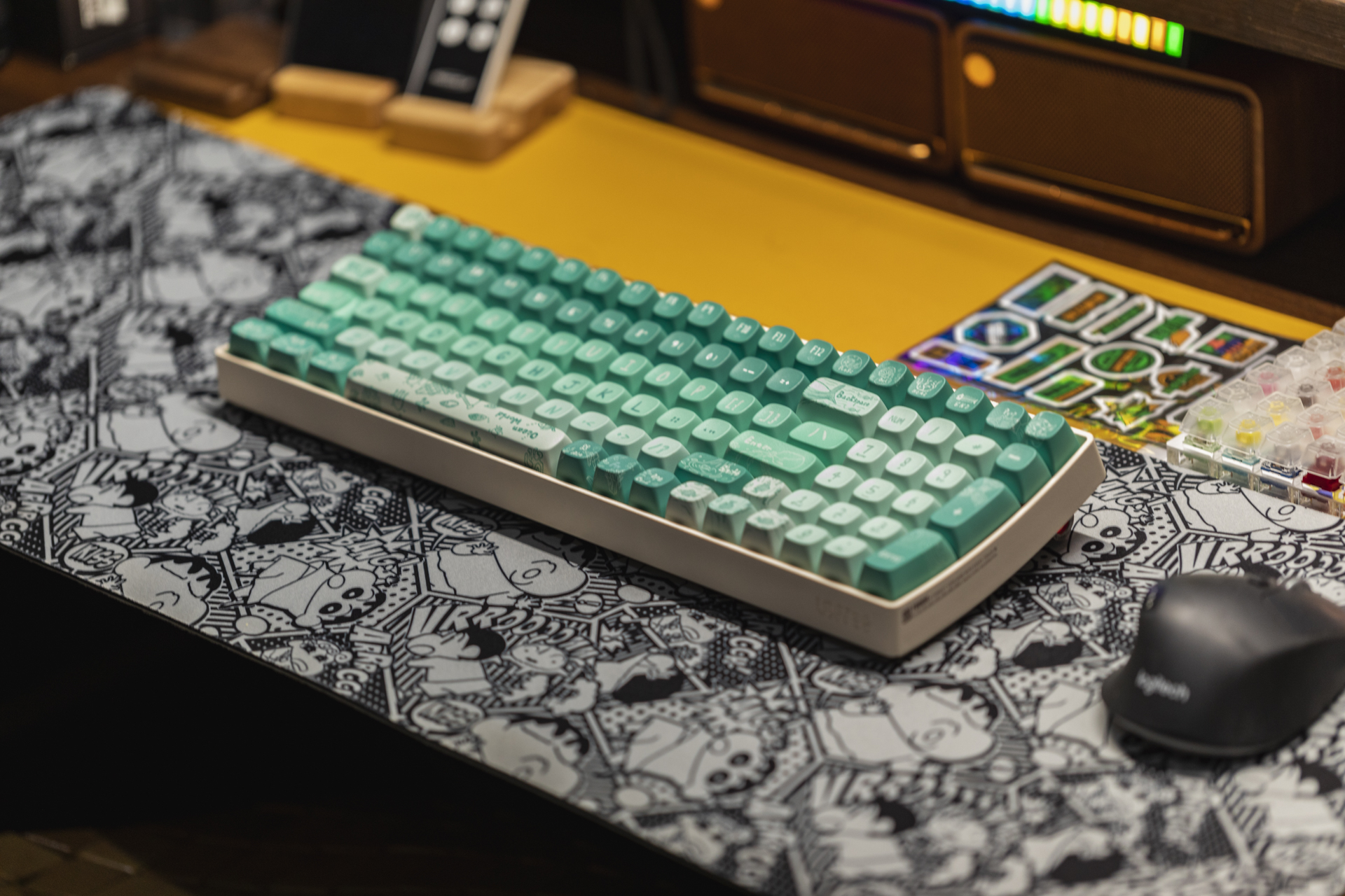 lofree洛斐小翘键盘有背光吗,洛斐键盘小翘测评