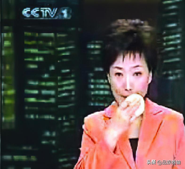 贺红梅康辉唱歌,年轻的朋友来相会贺红梅康辉