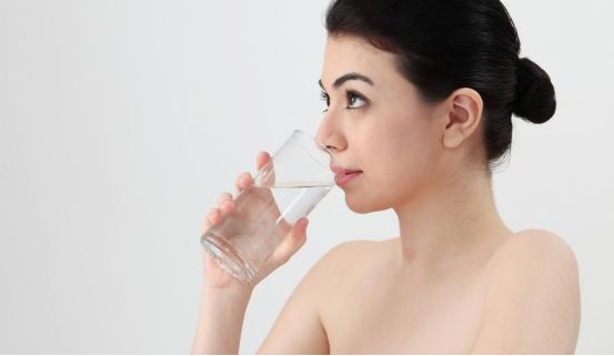 脸上皮肤暗黄多斑教你一个新招,脸上斑越来越多是褐斑应该怎么办