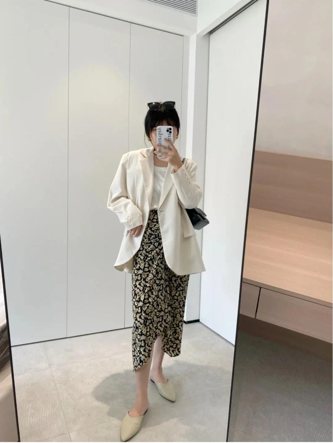 不同裙子搭配什么高跟鞋,不同裙子搭什么外套