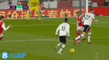 阿森纳遭富勒姆逆转,阿森纳豪夺18场不败