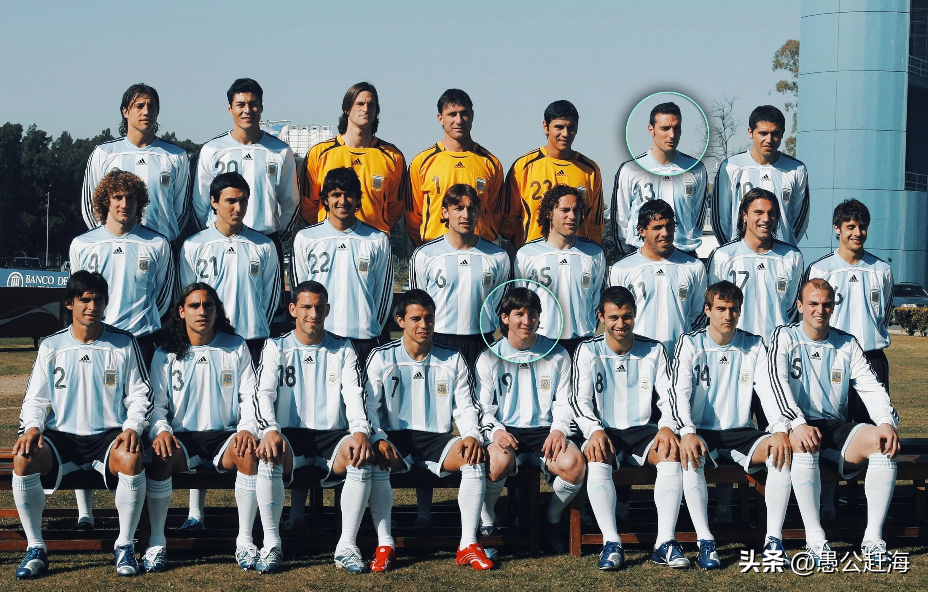 梅西让斯卡洛尼感动的时刻,斯卡洛尼梅西夺冠回阿根廷