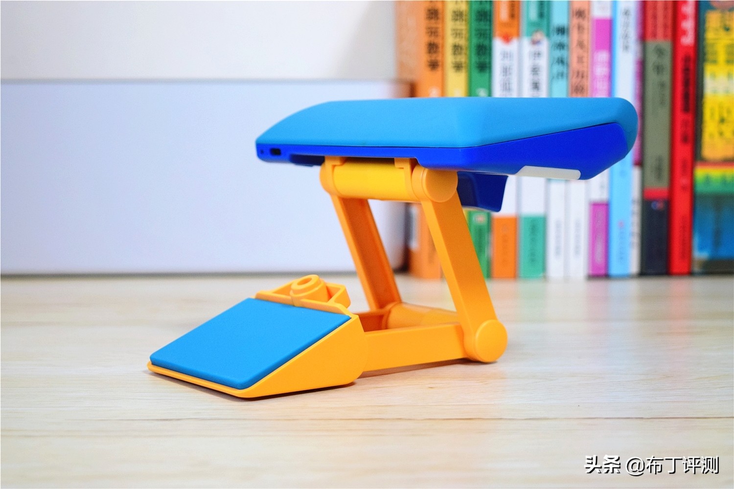 如何培养孩子的正确坐姿？UBOT智能坐姿矫正器评测