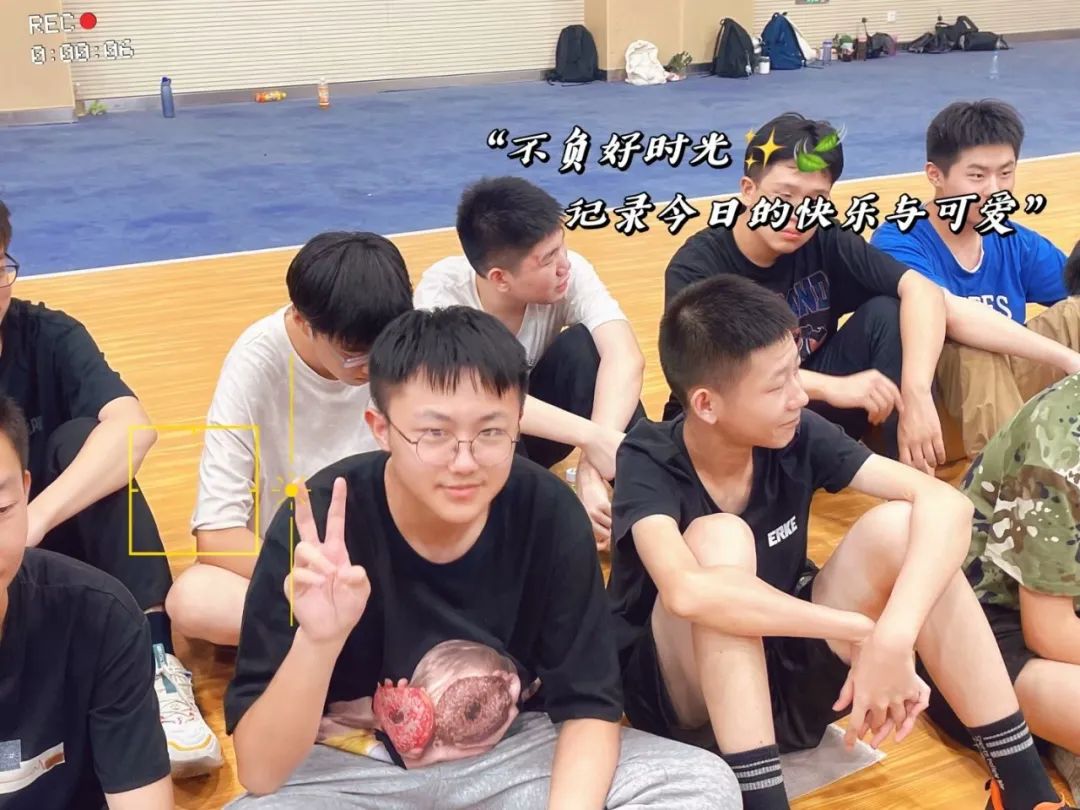 杩峰僵鍐涜绯诲垪,杩峰僵鍐涜鐗硅緫