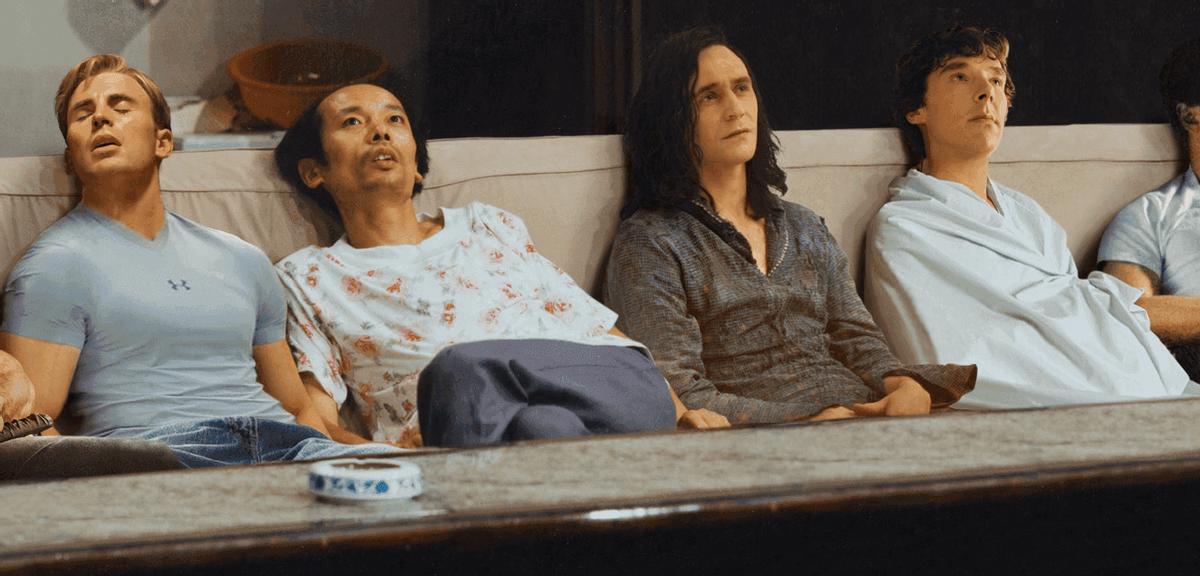 妹妹瘫痪在床20年监控下的一幕,河北一女孩假装瘫痪二十年