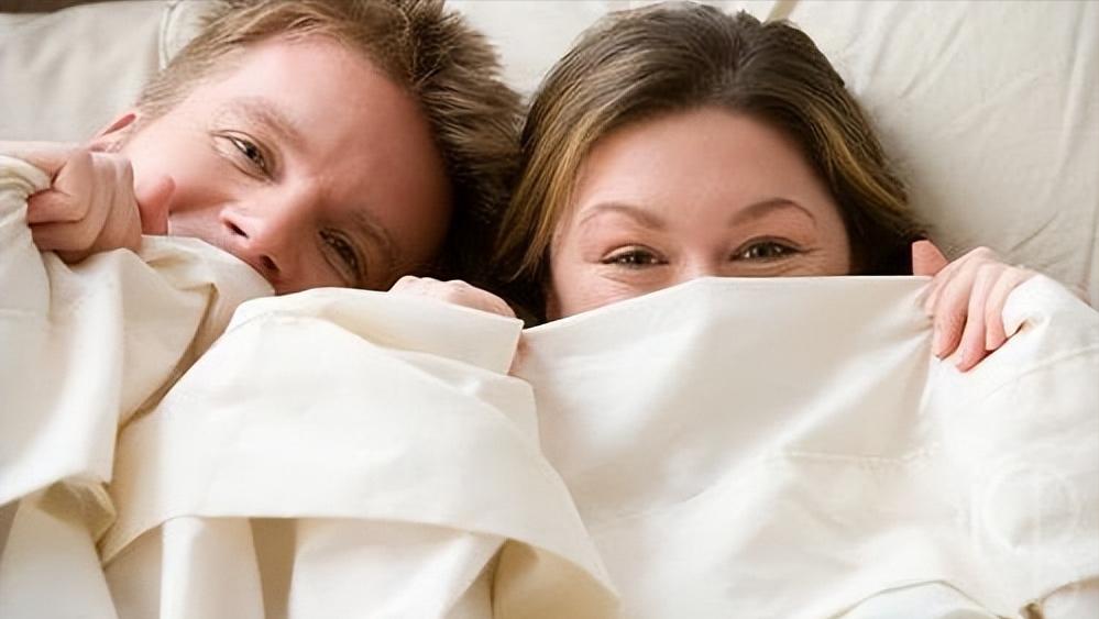 关于性知识男女必要知道的四件事,男人性健康4大误区