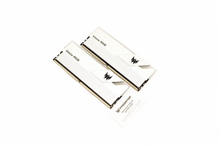 宏碁掠夺者Vesta内存条,宏碁掠夺者vestaii炫光星舰32g6000c