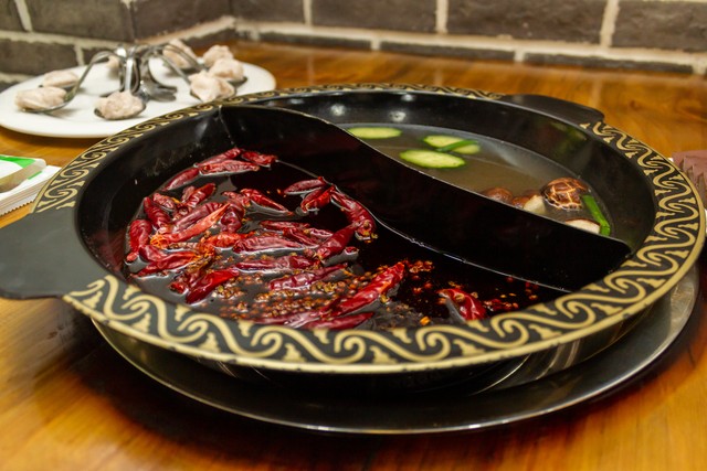 投资120万开一家火锅店多久能回本,投资二十万火锅店多久回本正常