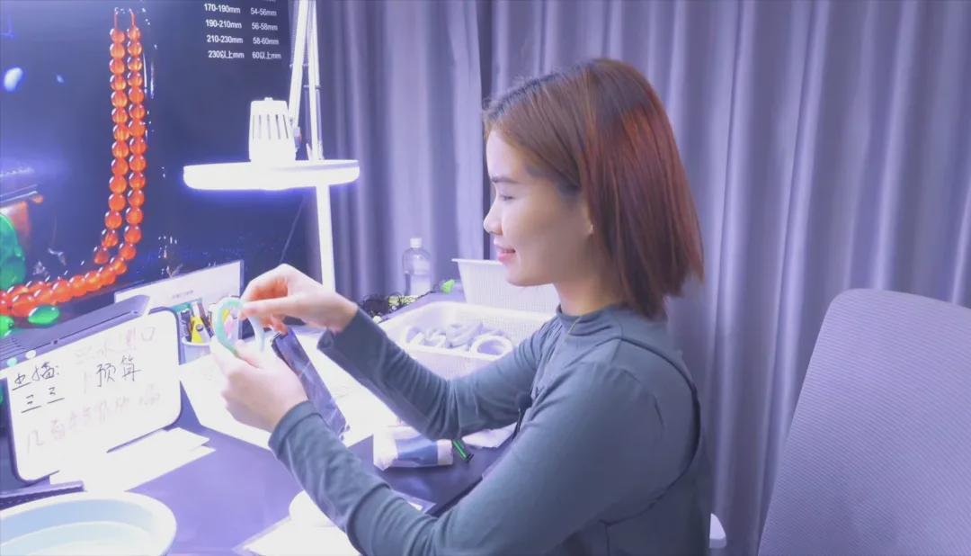 快手主播卖珠宝怎么样,快手直播里卖珠宝的靠谱吗