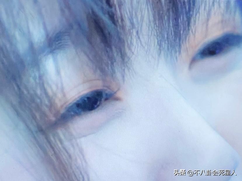 演员假发套穿帮,假发穿帮镜头