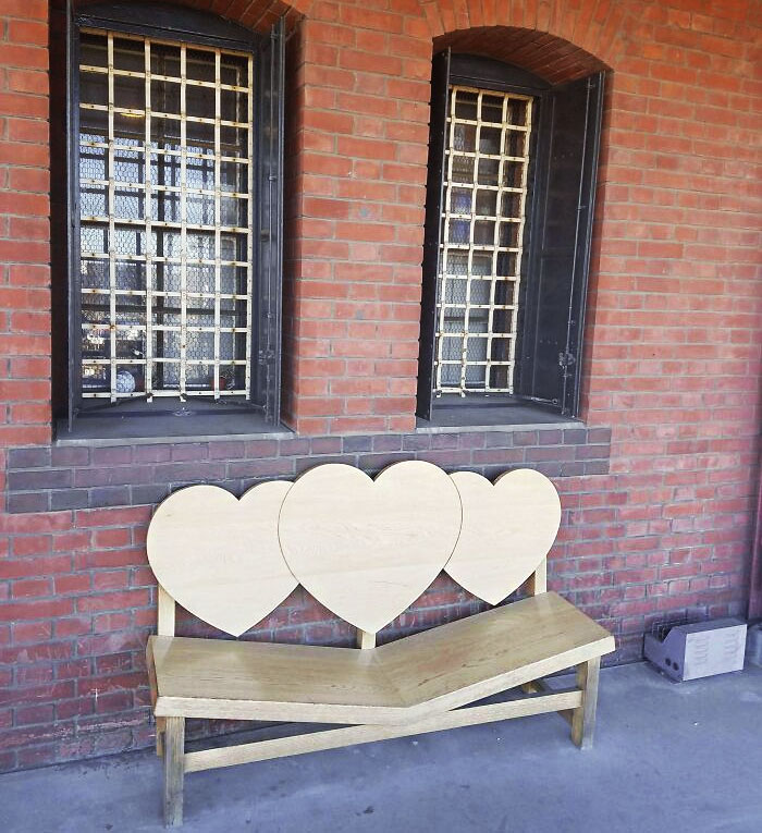 日本设施有多人性化？45张照片告诉你，卫生间开门不用手