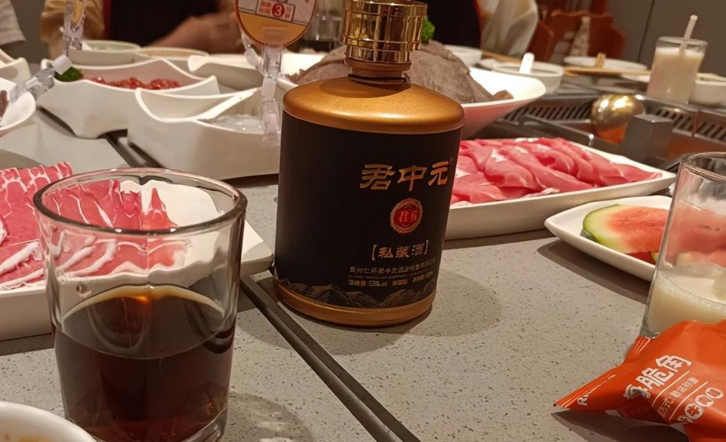 白酒加植物油,纯粮酒里加一滴油会怎样