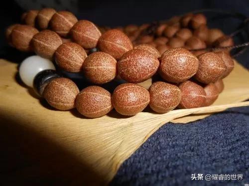 五线菩提手串戴法,菩提佛珠的各种搭配