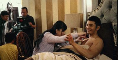 《东八区》下架,7部“叔圈”油腻史诗级巨制,你躲过了几部?