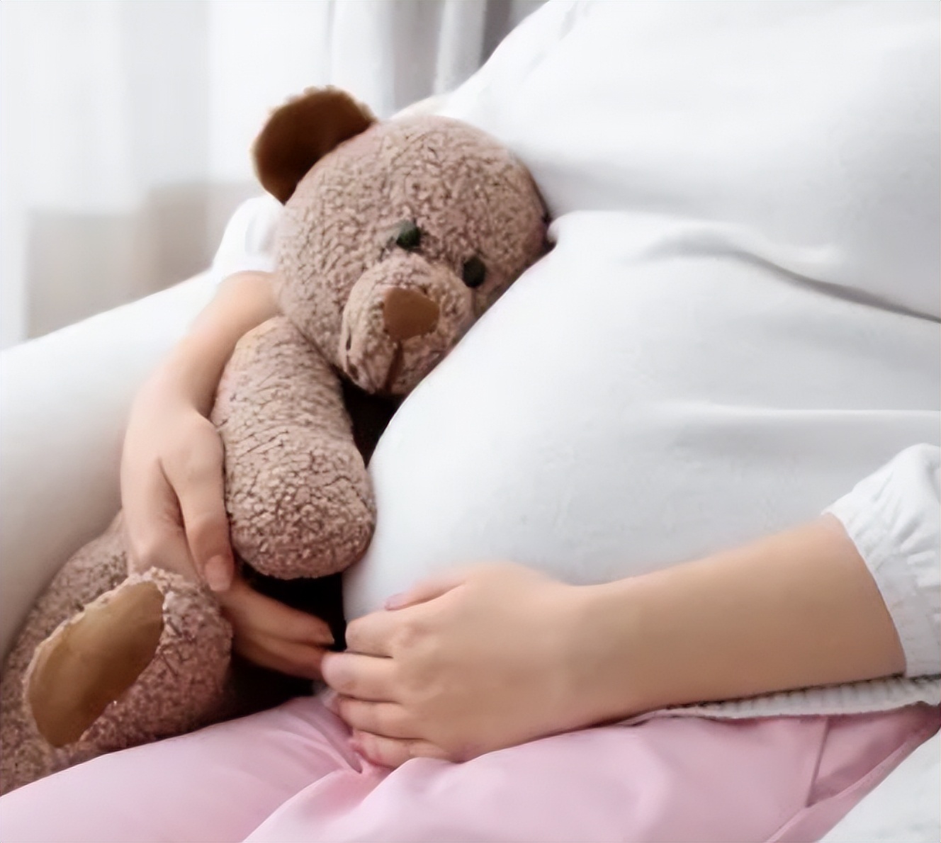 妊娠中晚期怎么自我监护,妊娠晚期需要注意什么